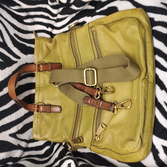 Crossbody Handbag 🥳 - Picture 3 of 12